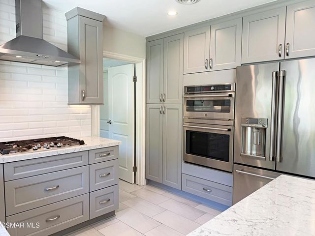2257 Hood Drive, Thousand Oaks, CA 91362
