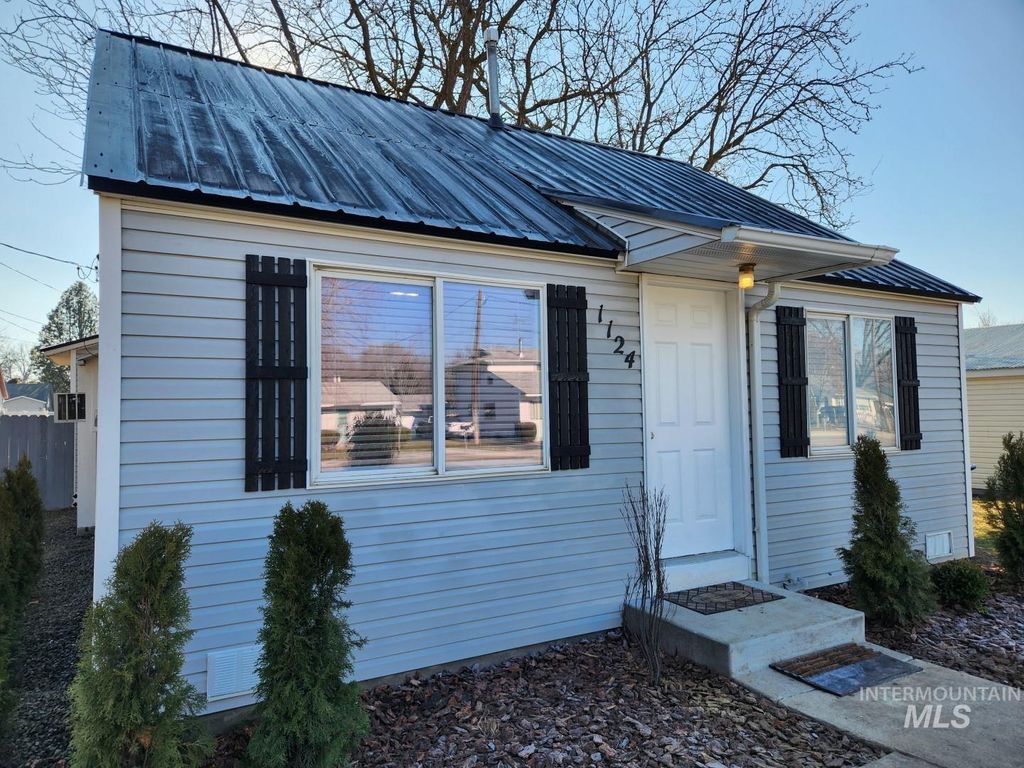 1124 7th Ave N, Payette, ID 83661 photo 2