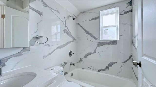 107-47 49th Ave, Corona, NY 11368