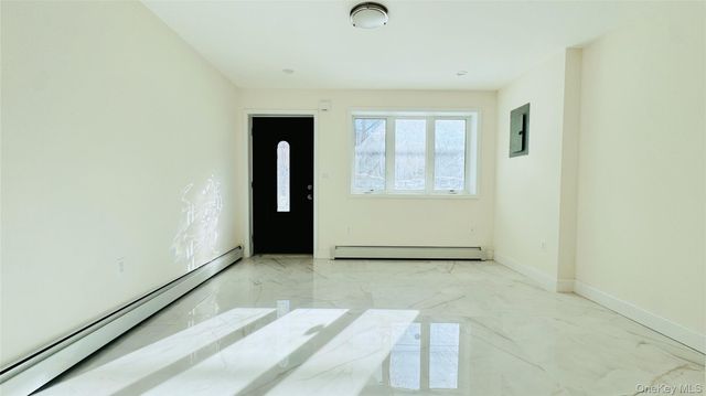 107-47 49th Ave, Corona, NY 11368