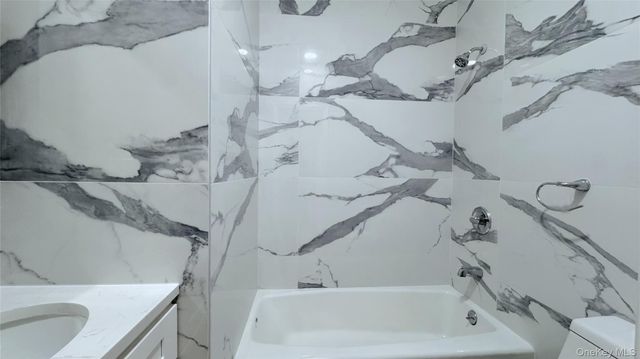 107-47 49th Ave, Corona, NY 11368