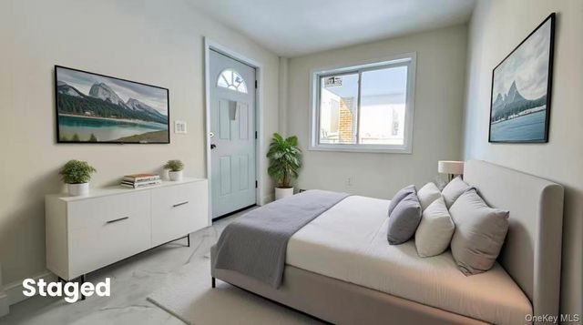 107-47 49th Ave, Corona, NY 11368