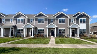 2270 Barbera Drive, Oswego, IL 60543