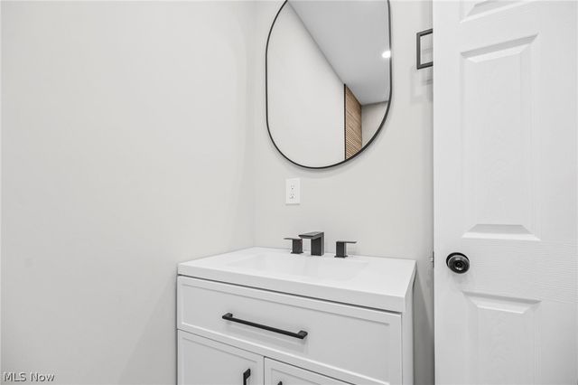 3639 Hillward Drive, Willoughby, OH 44094