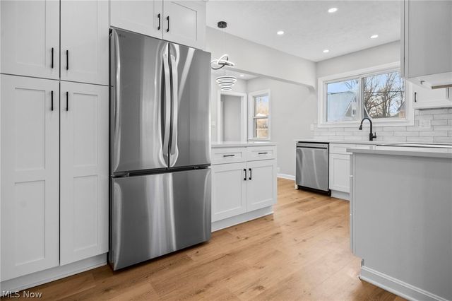 3639 Hillward Drive, Willoughby, OH 44094