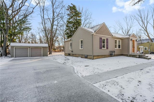 3639 Hillward Drive, Willoughby, OH 44094