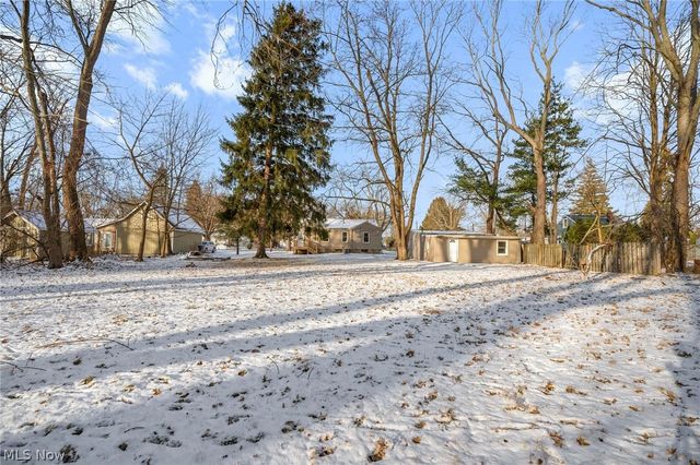 3639 Hillward Drive, Willoughby, OH 44094