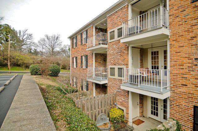 5025 Hillsboro Pike Apt 23T, Nashville, TN 37215