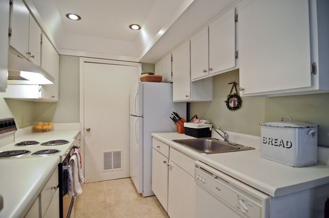 5025 Hillsboro Pike Apt 23T, Nashville, TN 37215