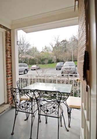 5025 Hillsboro Pike Apt 23T, Nashville, TN 37215