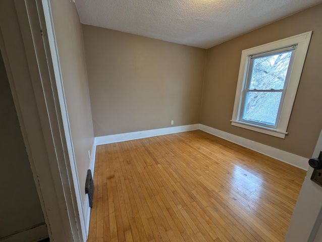 404 9th Avenue NE, Rochester, MN 55906