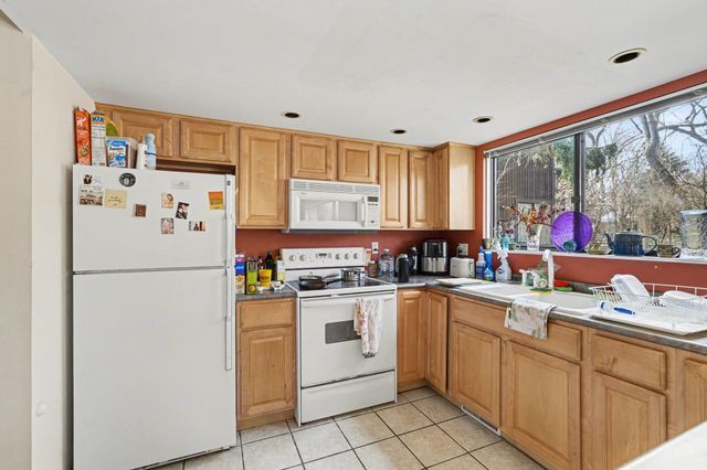 243 Ballantrae Court, Kalamazoo Twp, MI 49006