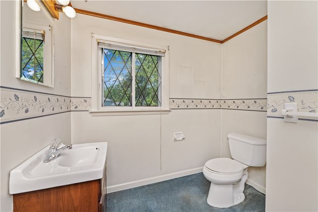 250 Lake Shore Boulevard Extension, Irondequoit, NY 14617