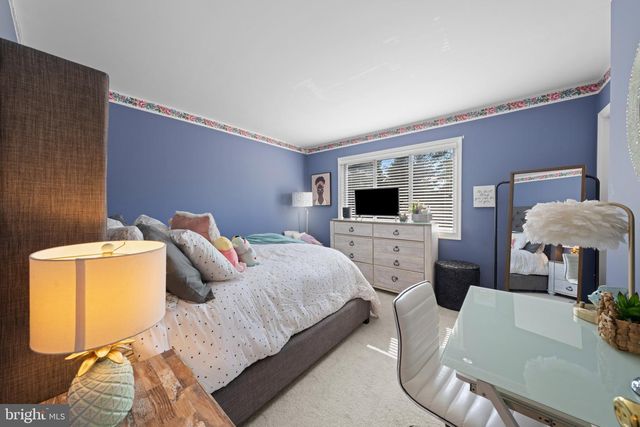 20668 HIGHLAND HALL DR, Gaithersburg, MD 20886