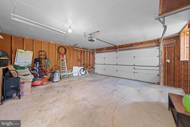 20668 HIGHLAND HALL DR, Gaithersburg, MD 20886