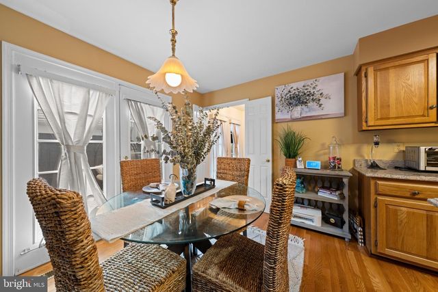 20668 HIGHLAND HALL DR, Gaithersburg, MD 20886