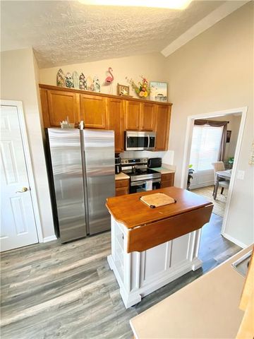 967 Village View Circle, Loganville, GA 30052