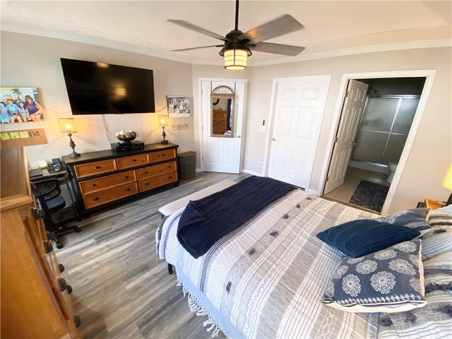 967 Village View Circle, Loganville, GA 30052