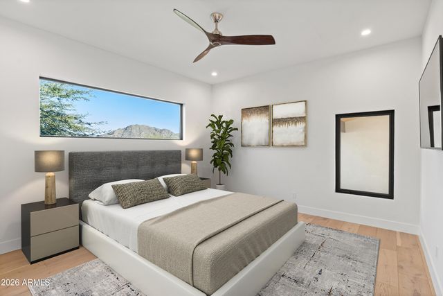 5724 N ECHO CANYON Drive, Phoenix, AZ 85018