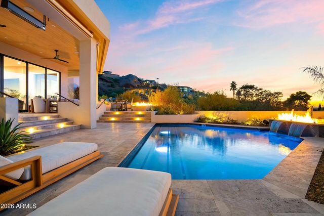 5724 N ECHO CANYON Drive, Phoenix, AZ 85018