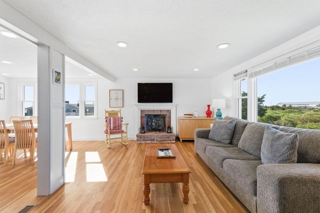 106 Beach Street, East Falmouth, MA 02536