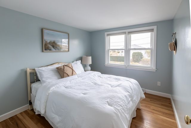 106 Beach Street, East Falmouth, MA 02536