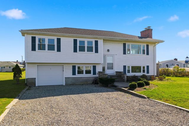 106 Beach Street, East Falmouth, MA 02536