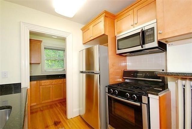 20 Trinity Terrace, Newton, MA 02459