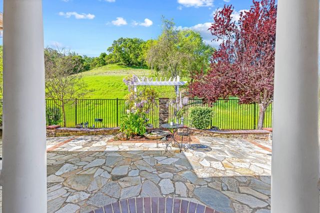 7071 Eagle Ridge Drive, Gilroy, CA 95020