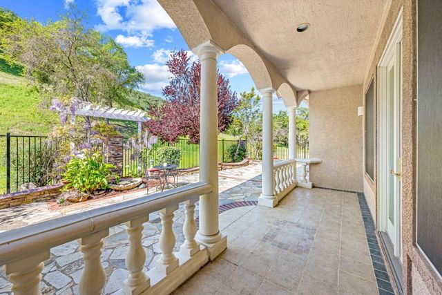 7071 Eagle Ridge Drive, Gilroy, CA 95020