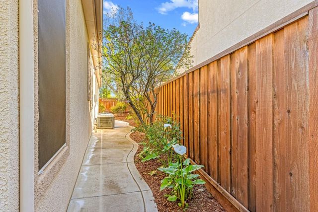 7071 Eagle Ridge Drive, Gilroy, CA 95020