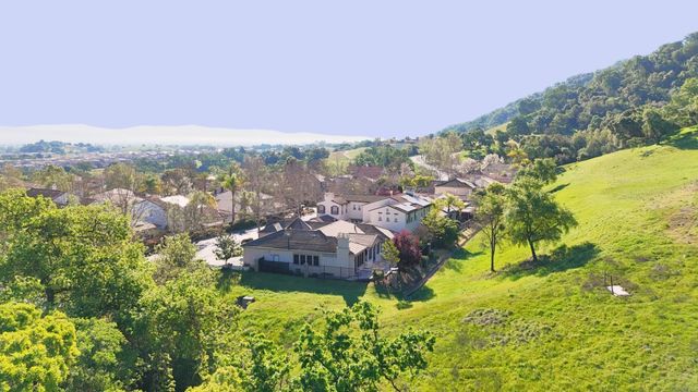 7071 Eagle Ridge Drive, Gilroy, CA 95020
