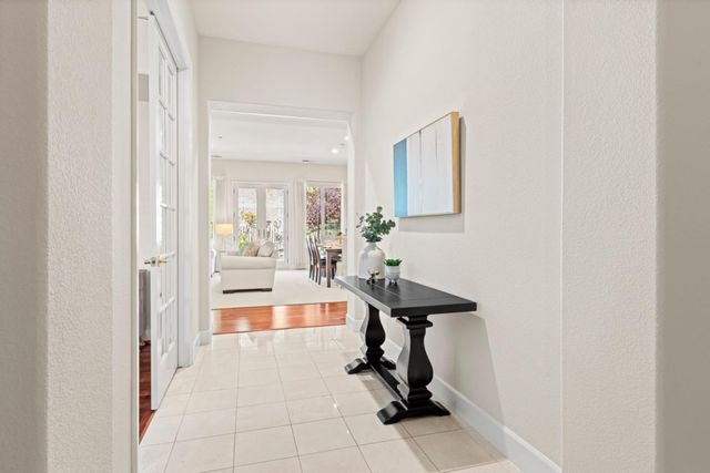 7071 Eagle Ridge Drive, Gilroy, CA 95020