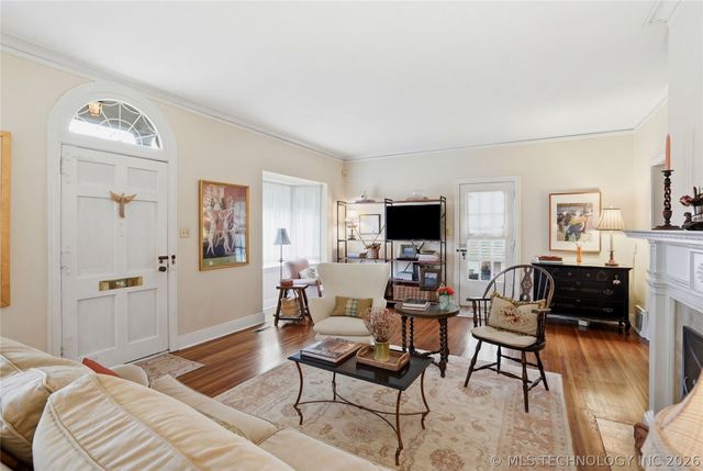 1612 S Newport Avenue, Tulsa, OK 74120