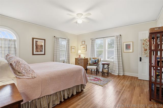 1612 S Newport Avenue, Tulsa, OK 74120