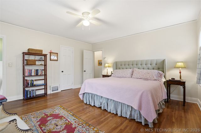 1612 S Newport Avenue, Tulsa, OK 74120