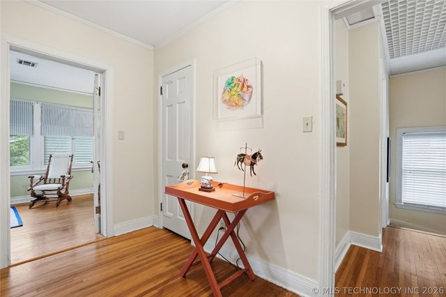 1612 S Newport Avenue, Tulsa, OK 74120