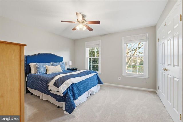 15456 WATERS CREEK DR, Centreville, VA 20120