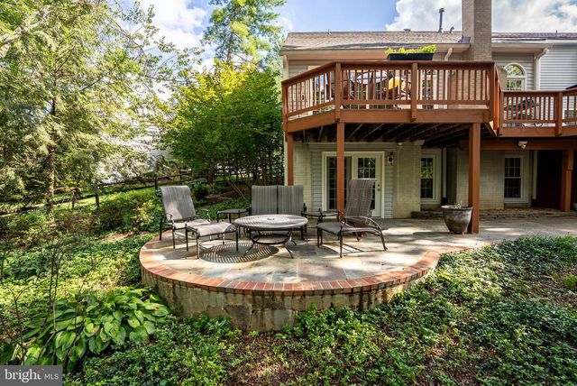 15456 WATERS CREEK DR, Centreville, VA 20120