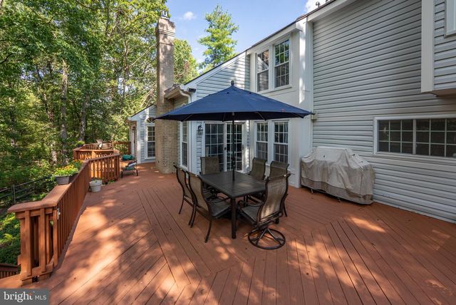 15456 WATERS CREEK DR, Centreville, VA 20120