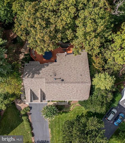 15456 WATERS CREEK DR, Centreville, VA 20120