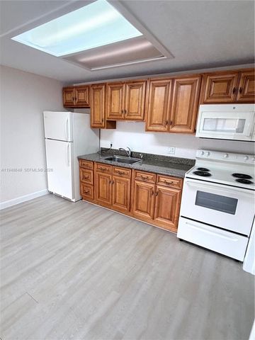 7160 Southgate Blvd 7160, Tamarac, FL 33321