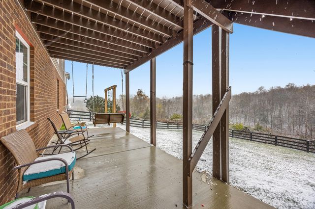 136 Westwoods Drive, Georgetown, KY 40324