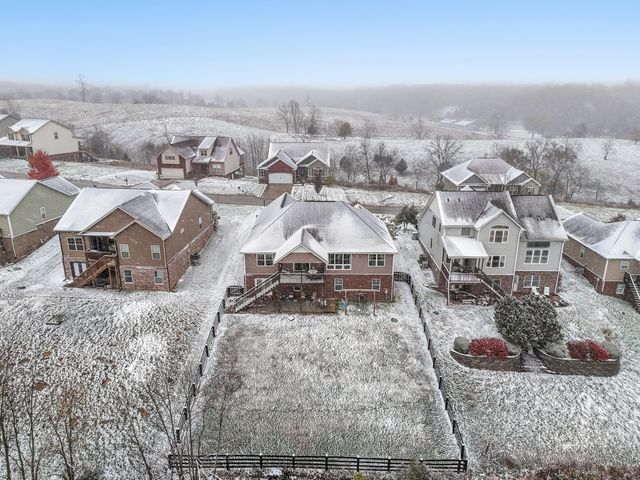 136 Westwoods Drive, Georgetown, KY 40324