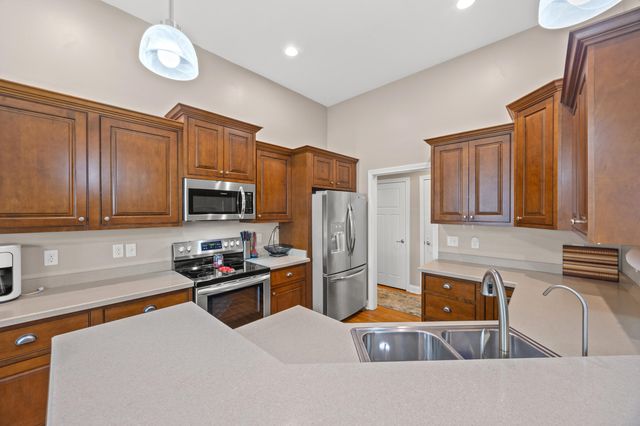 136 Westwoods Drive, Georgetown, KY 40324