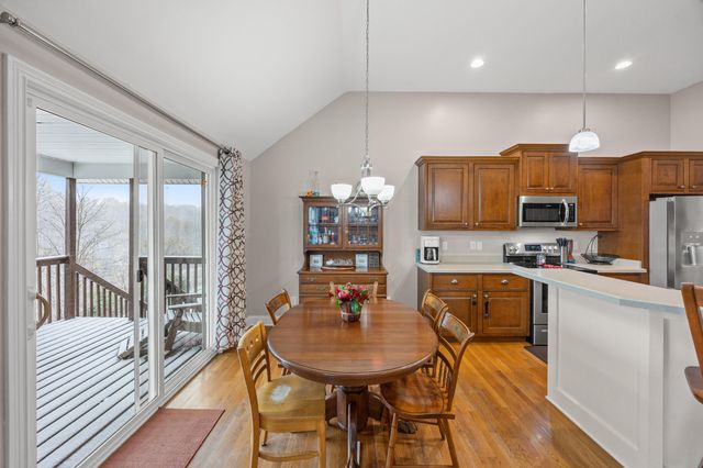 136 Westwoods Drive, Georgetown, KY 40324