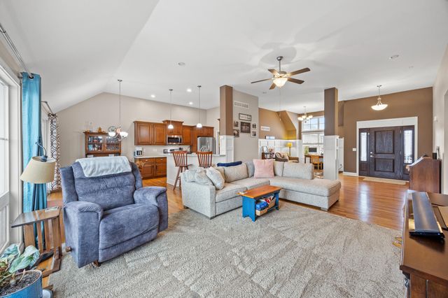 136 Westwoods Drive, Georgetown, KY 40324