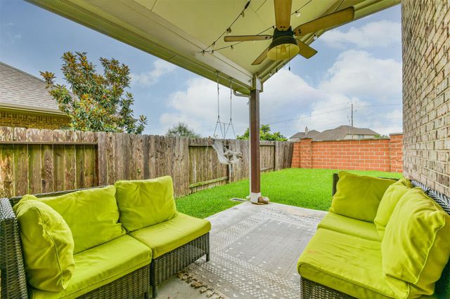 6304 Firewood Drive, League City, TX 77573