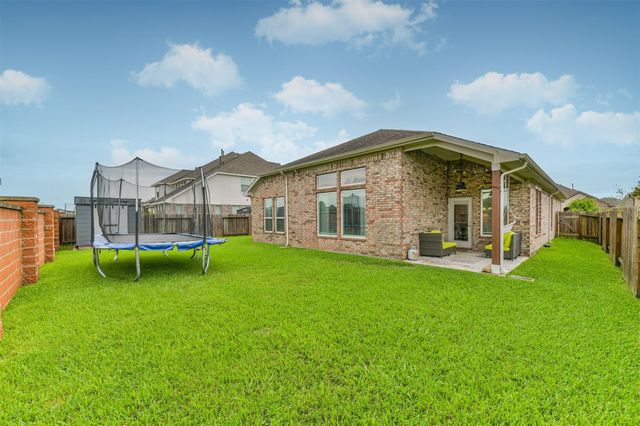 6304 Firewood Drive, League City, TX 77573