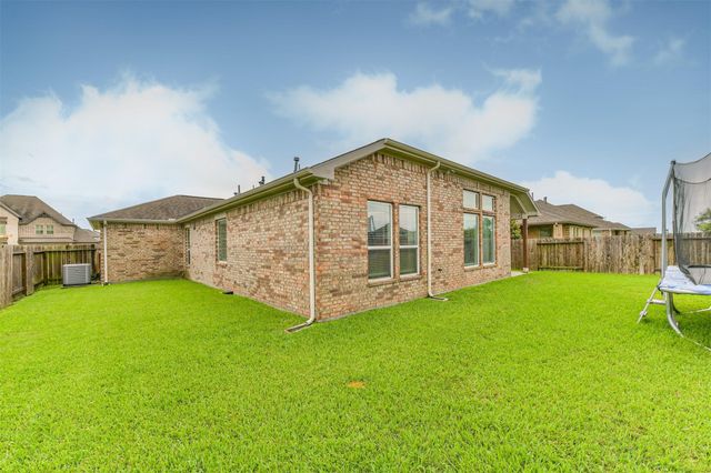 6304 Firewood Drive, League City, TX 77573